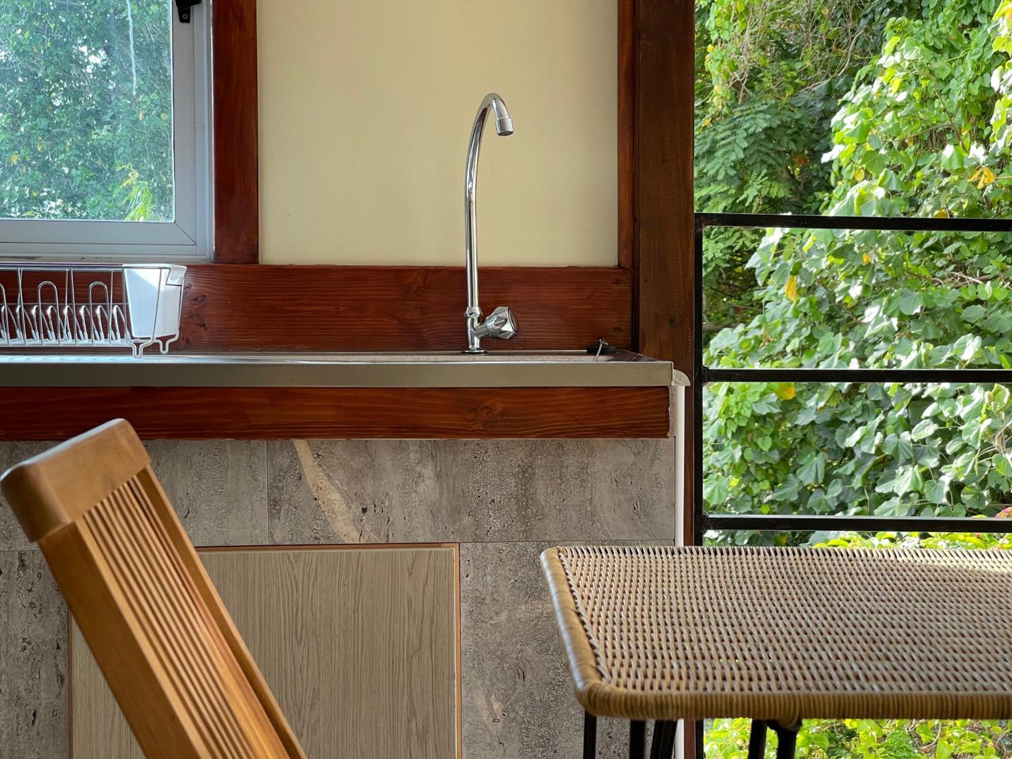 Manava Huahine Beach House Fare Exterior photo